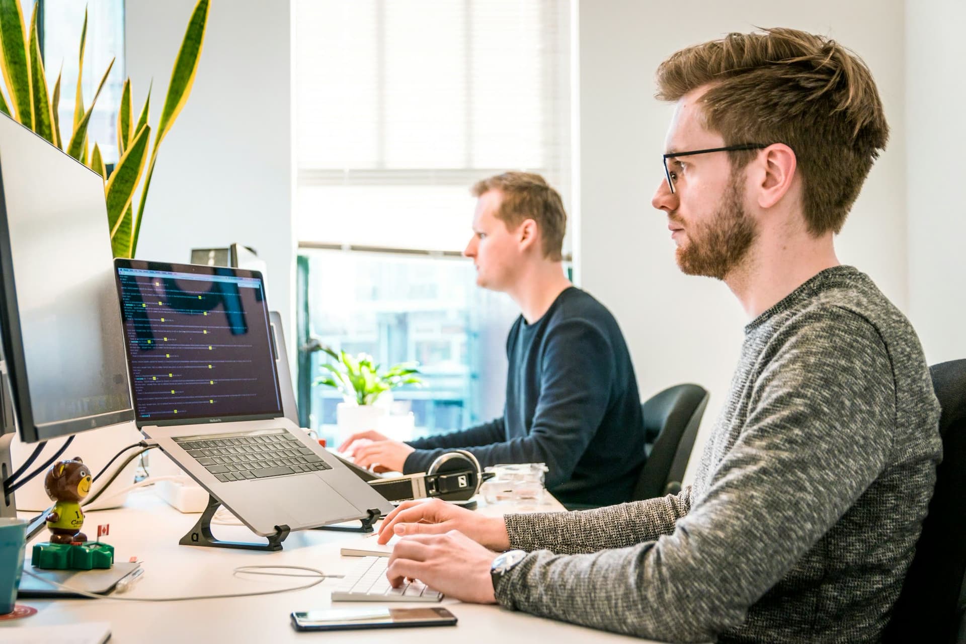 Multi-Agent Systems: Orchestrating AI Workers in Production